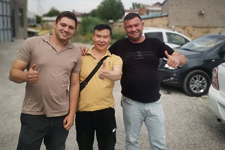 Özbekistan’daki Gıda paketleme Şirketi Gıda Ambalajı için Balmumu Kaplama Makinasını seçti